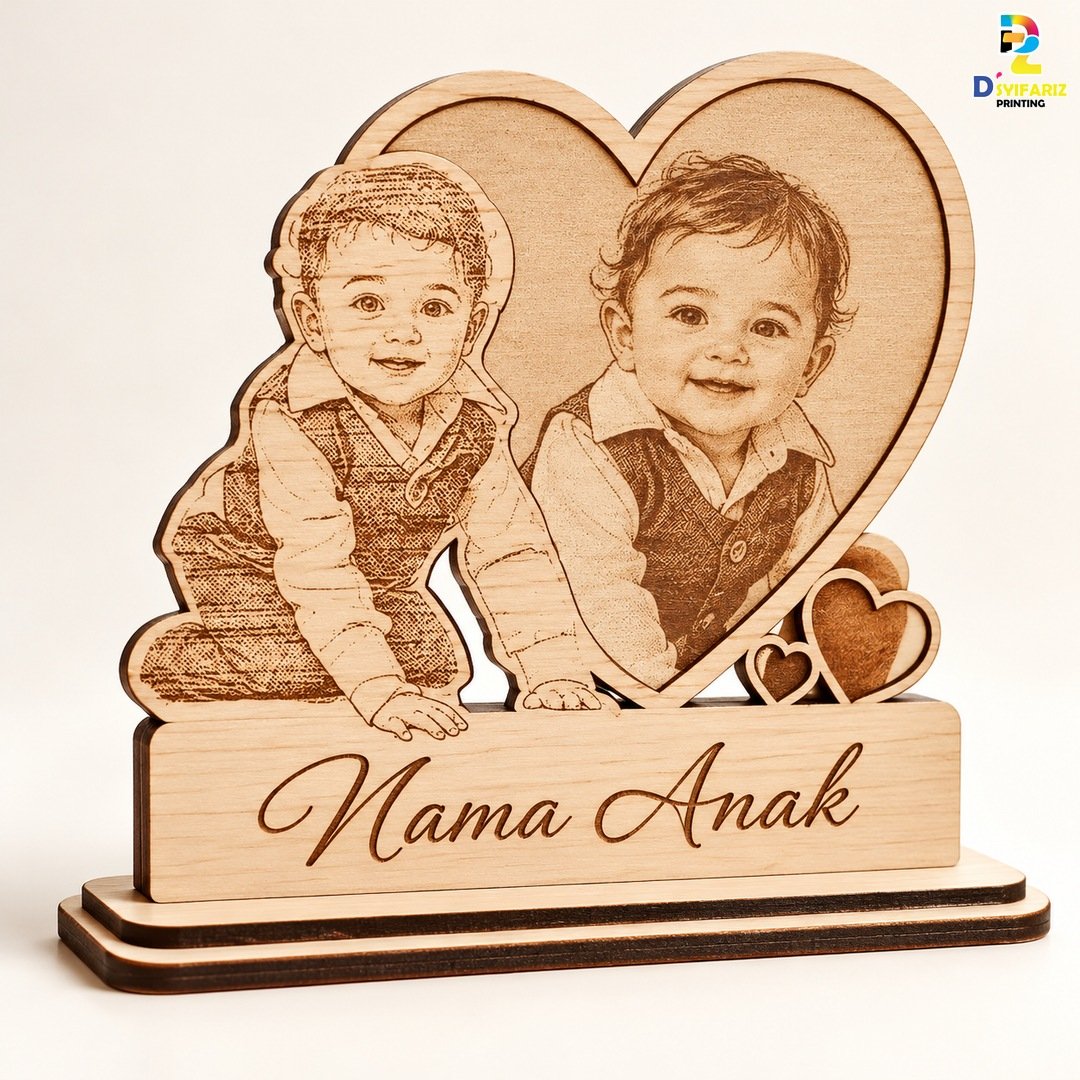 Standee Bayi Bentuk Hati